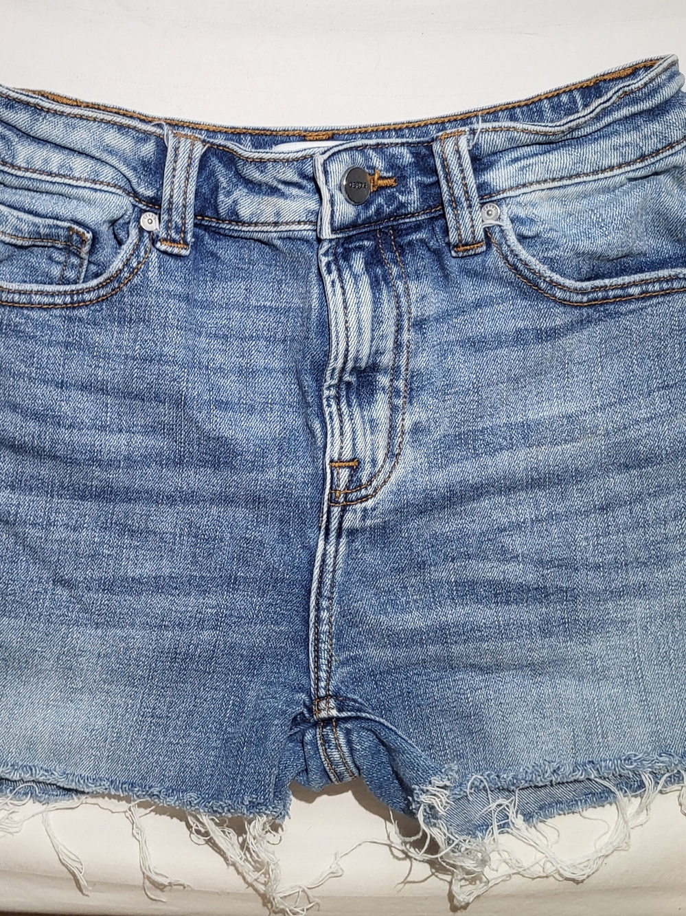 Ceros Light Blue Denim Jean Shorts Frayed Hem